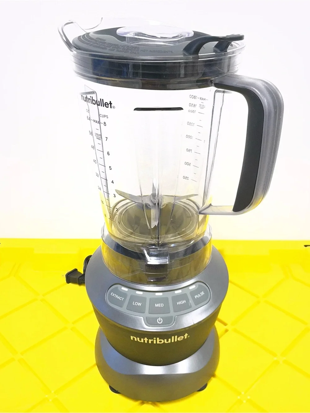 NutriBullet Full-Size Blender Combo 1200W - Dark Gray with Single Serve Cups